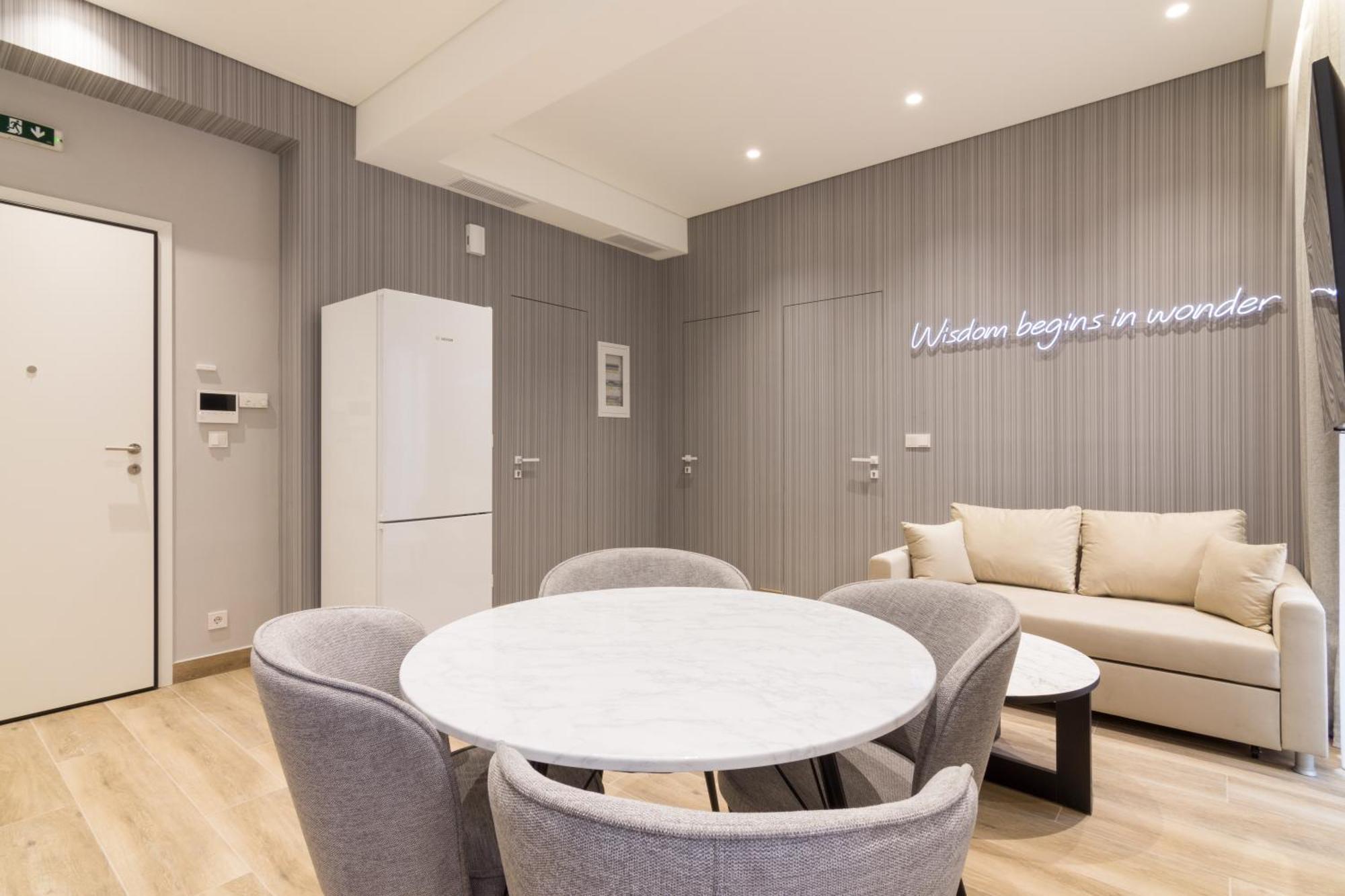 Socrates Fully Equipped Apartments With Unique Design Athen Eksteriør bilde