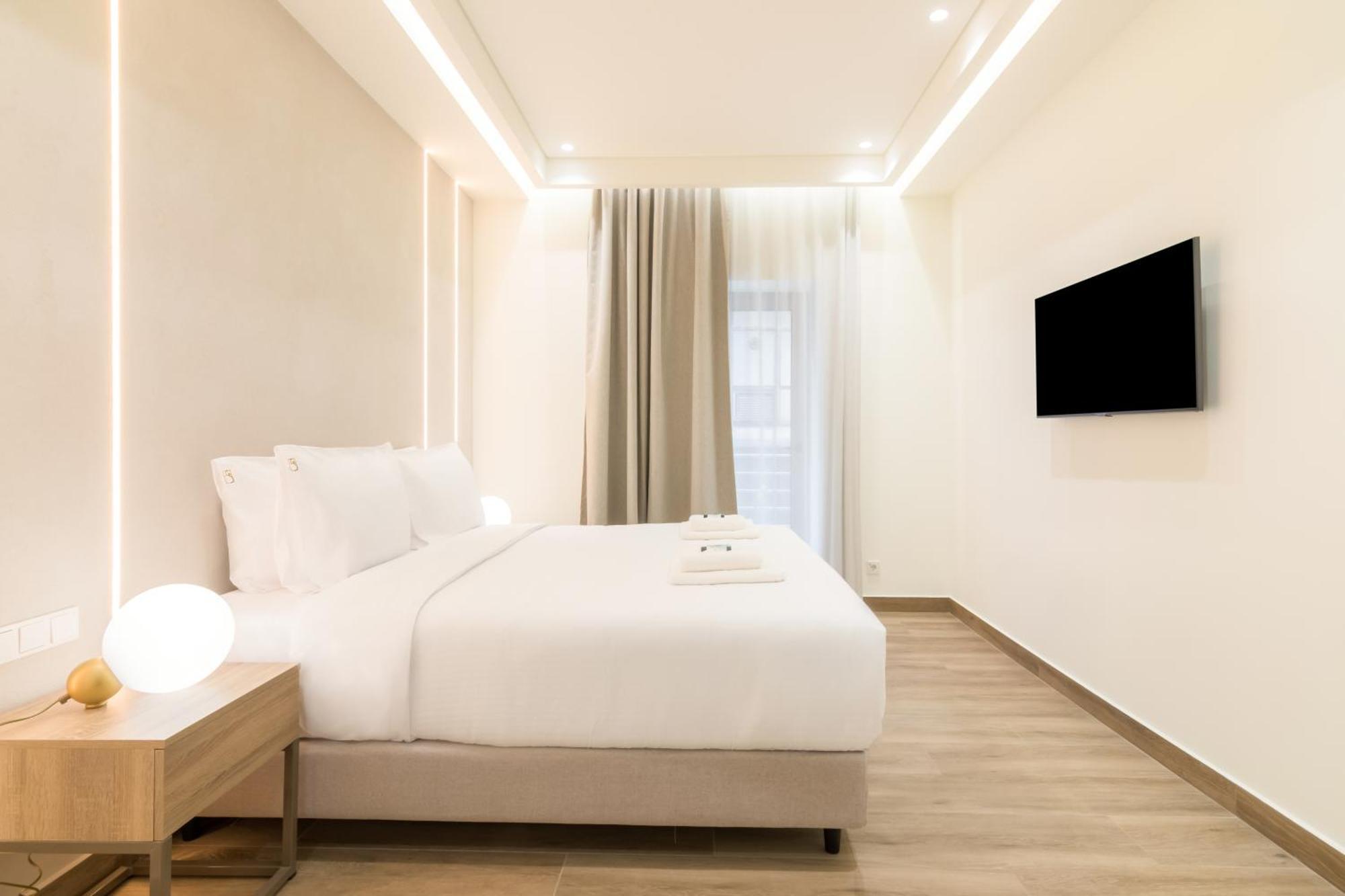 Socrates Fully Equipped Apartments With Unique Design Athen Eksteriør bilde
