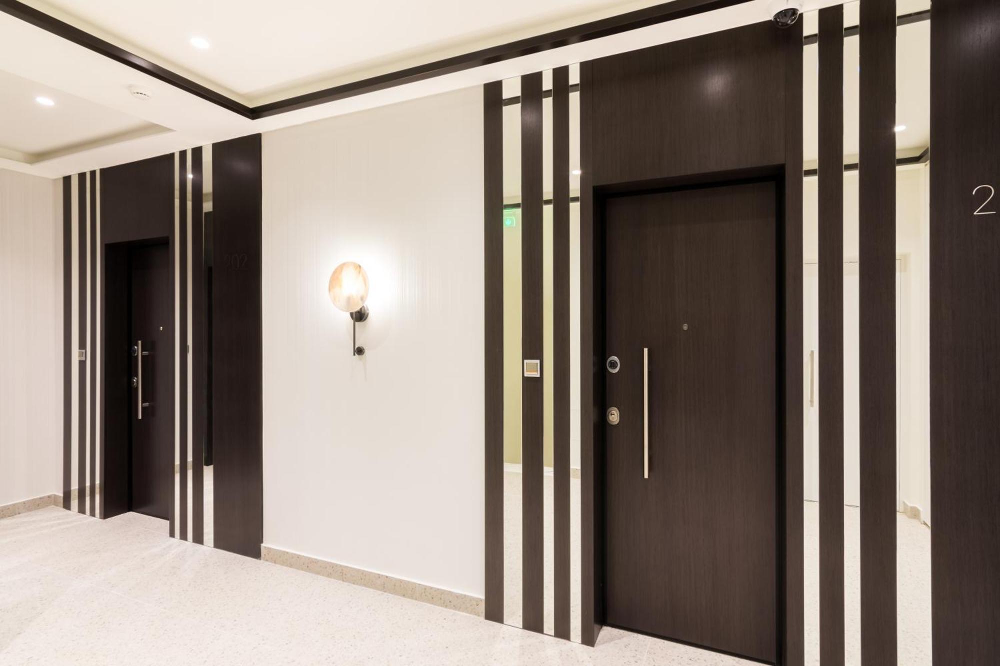 Socrates Fully Equipped Apartments With Unique Design Athen Eksteriør bilde