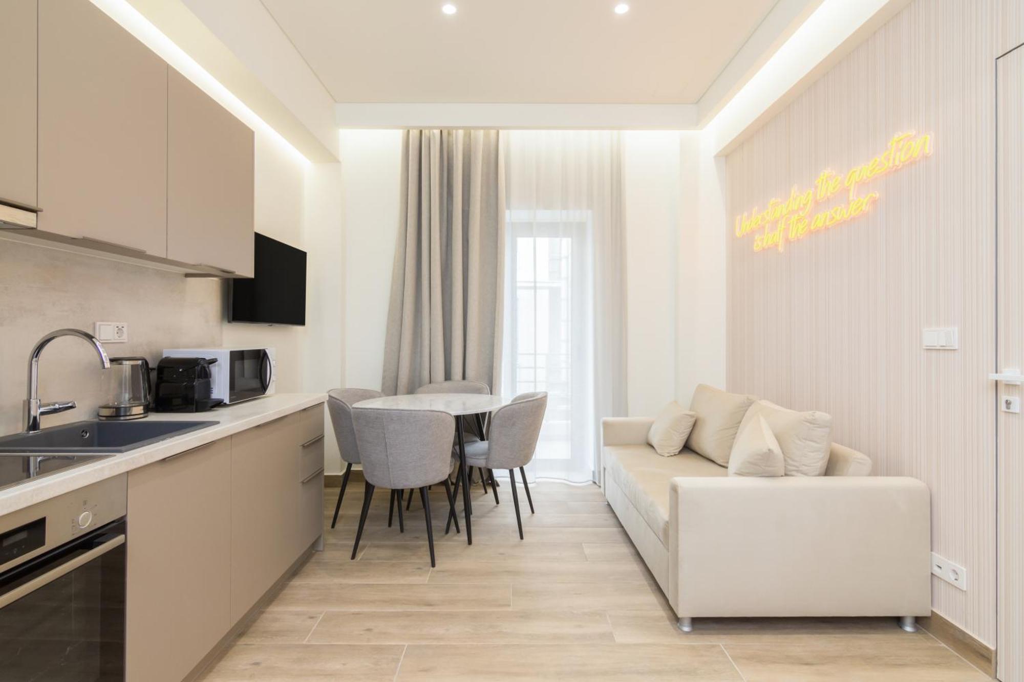 Socrates Fully Equipped Apartments With Unique Design Athen Eksteriør bilde