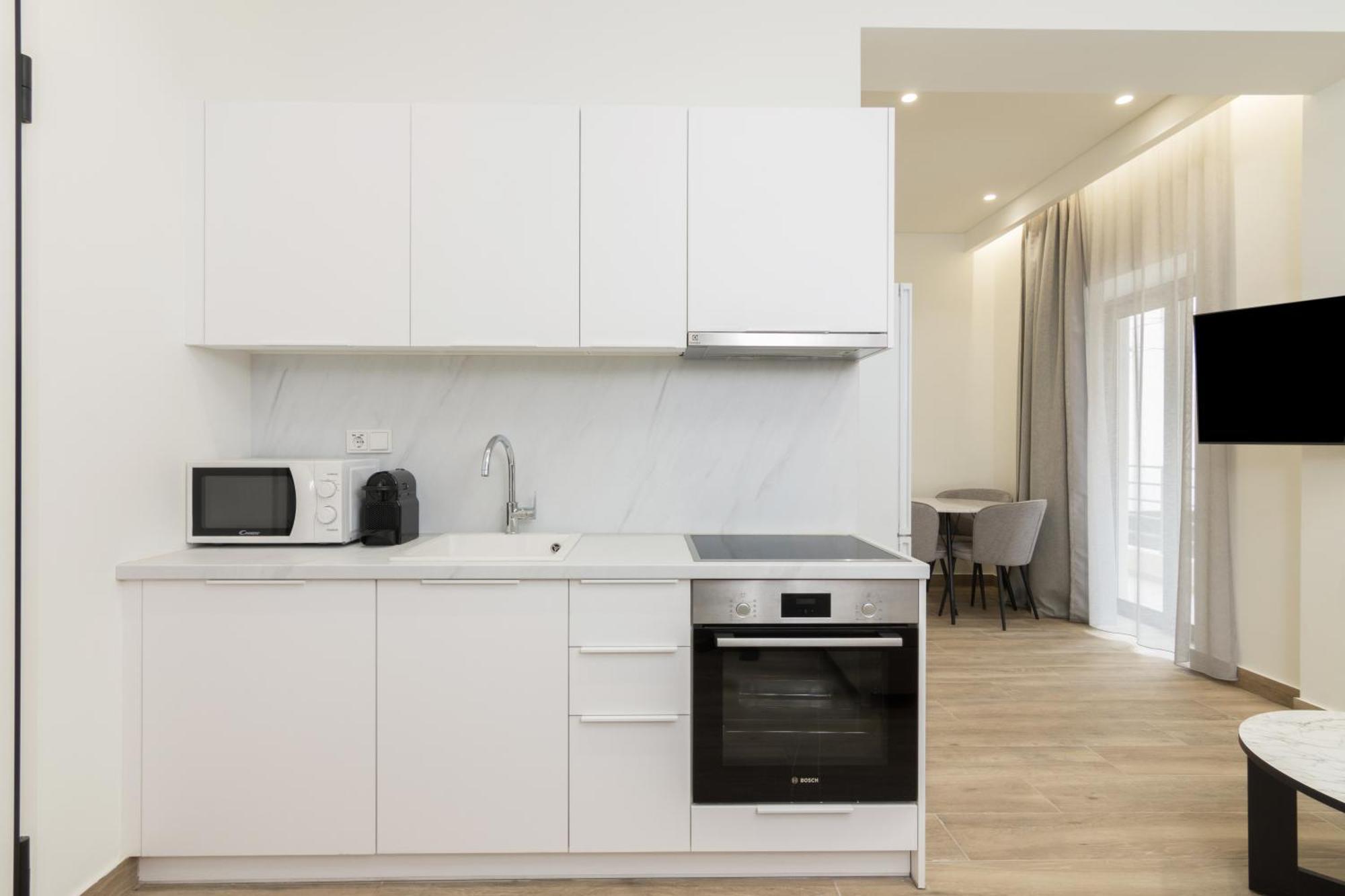 Socrates Fully Equipped Apartments With Unique Design Athen Eksteriør bilde