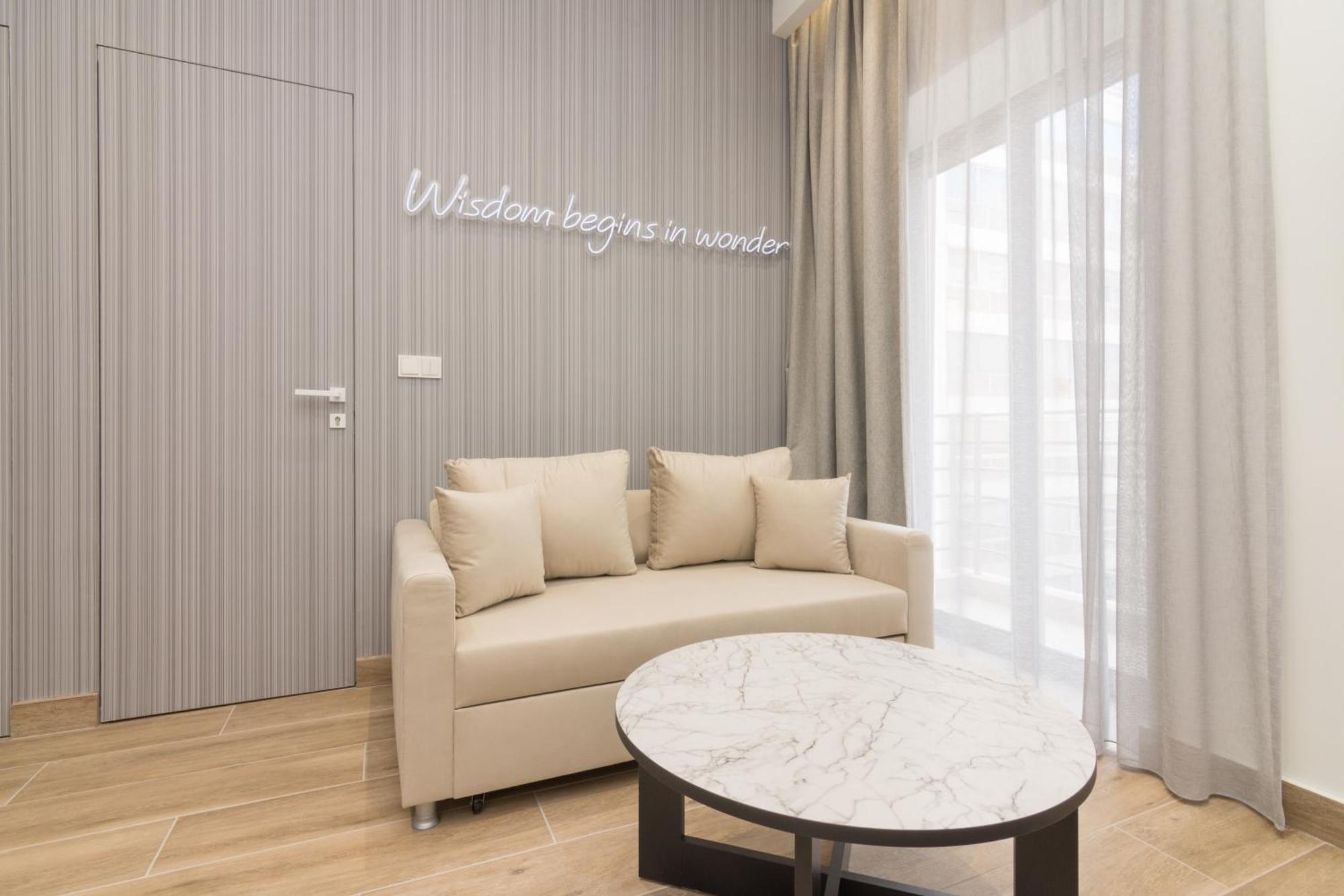 Socrates Fully Equipped Apartments With Unique Design Athen Eksteriør bilde