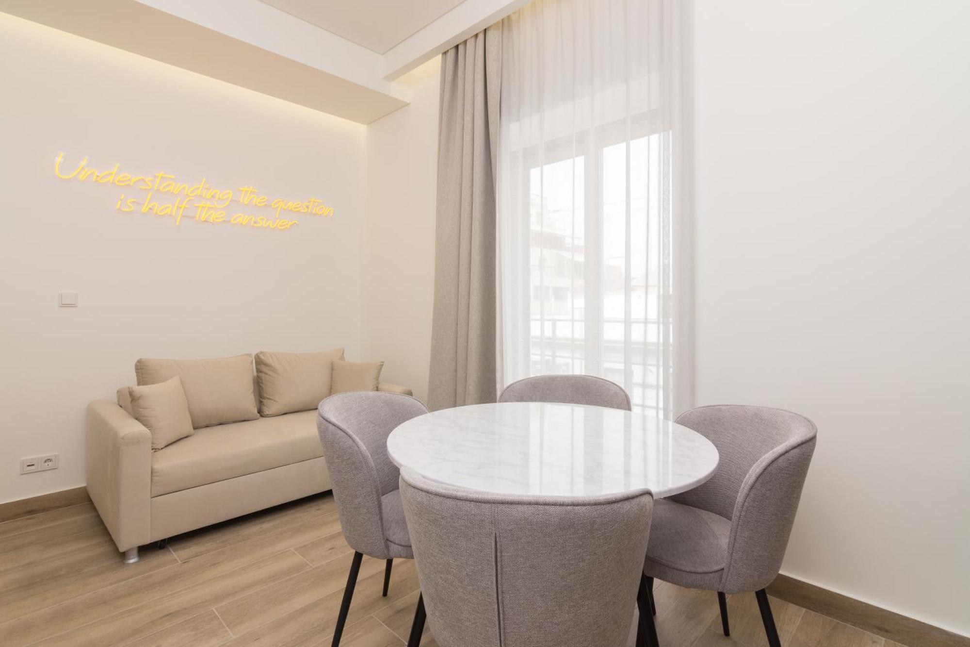 Socrates Fully Equipped Apartments With Unique Design Athen Eksteriør bilde